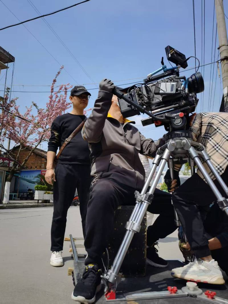 尼木县广告片拍摄：快消品牌爆款之选，网感内容适配社媒传播！