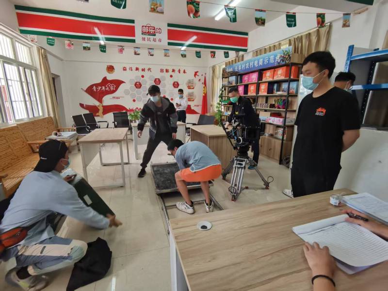 追星女孩心理学分析报告：尼木县广告片拍摄公司揭秘饭圈应援式传播逻辑